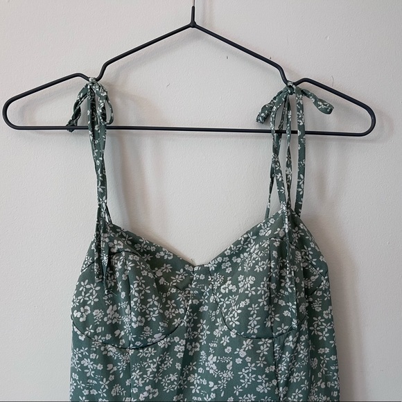 Green Floral Midi Dress (never worn) - Picture 3 of 4